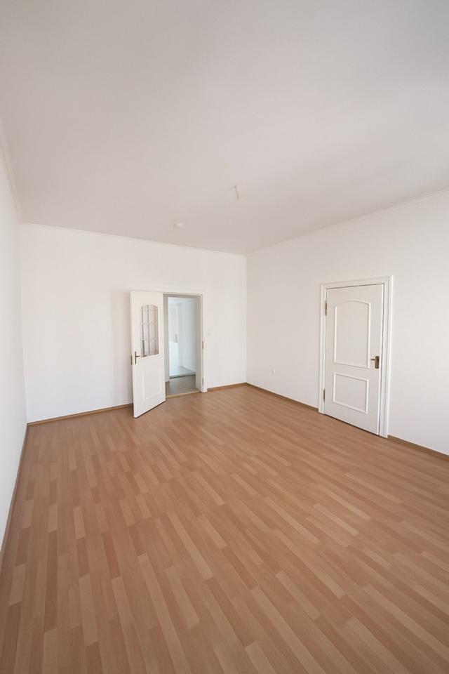 Helle und zentrale 2-Zimmer-Wohnung (70 m²) inkl. Küche