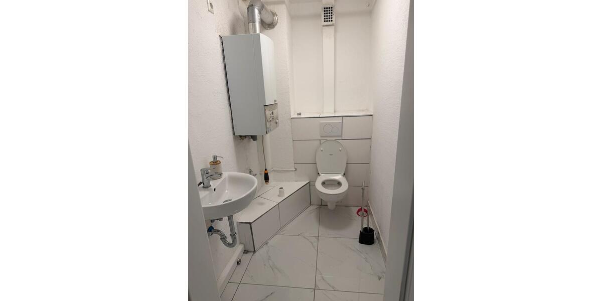 Wohnen auf Zeit Ludwigshafen am Rhein Ludwigshafen-Hemshof - 17 Zimmer, 85 m&sup2;, 600&euro; | Angebot:26632123