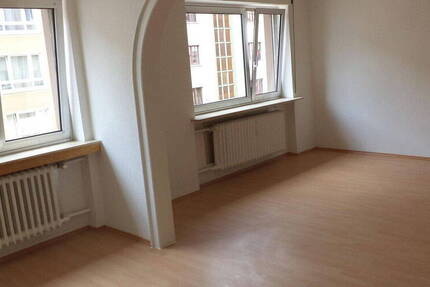Große 3ZKB in der Neustadt - WG geeignet