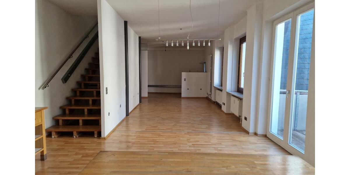Maisonettenwohnung Nürnberg - 4 Zimmer, 168 m&sup2;, 1.344&euro; | Angebot:23136315