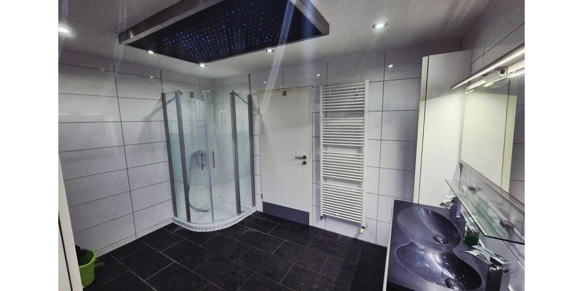 Ferienhaus Unterkunft Ferienwohnung Monteurwohnung Monteurzimmer 8 zimmer