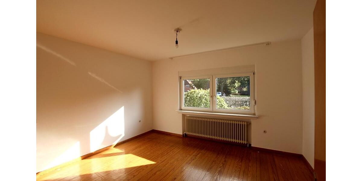 Einfamilienhaus Uplengen - 5 Zimmer, 131 m&sup2;, 850&euro; | Angebot:25546765