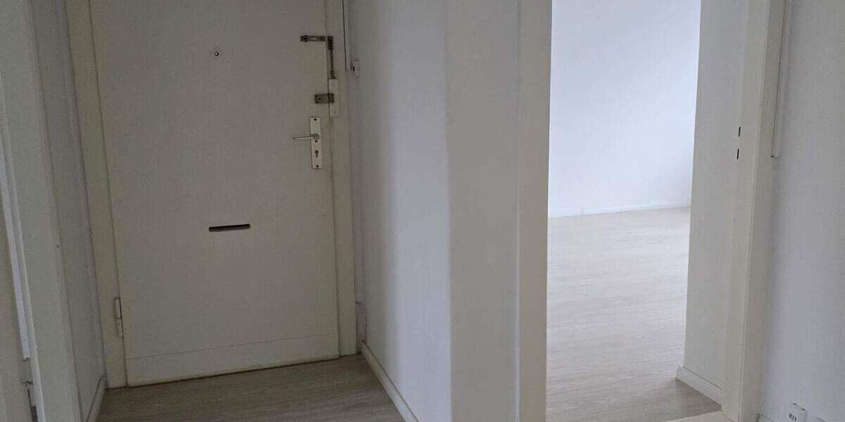 Etagenwohnung Frankfurt (Oder) Frankfurt - 3 Zimmer, 73 m&sup2;, 560&euro; | Angebot:25741225