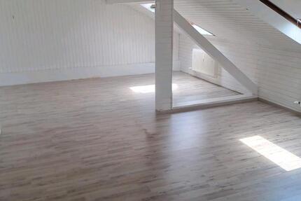 Wohnung Waldmohr - 1 Zimmer, 60 m&sup2;, 800&euro; | Angebot:24850635