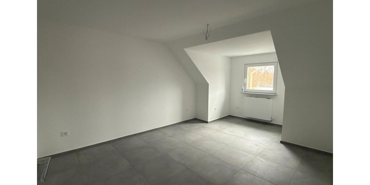 Dachgeschoßwohnung Offenbach am Main Bieberer Berg - 2 Zimmer, 65 m&sup2;, 800&euro; | Angebot:25161501