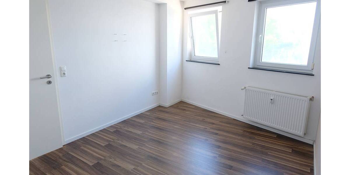 Etagenwohnung Bad Hersfeld - 3 Zimmer, 64 m&sup2;, 728&euro; | Angebot:26805450