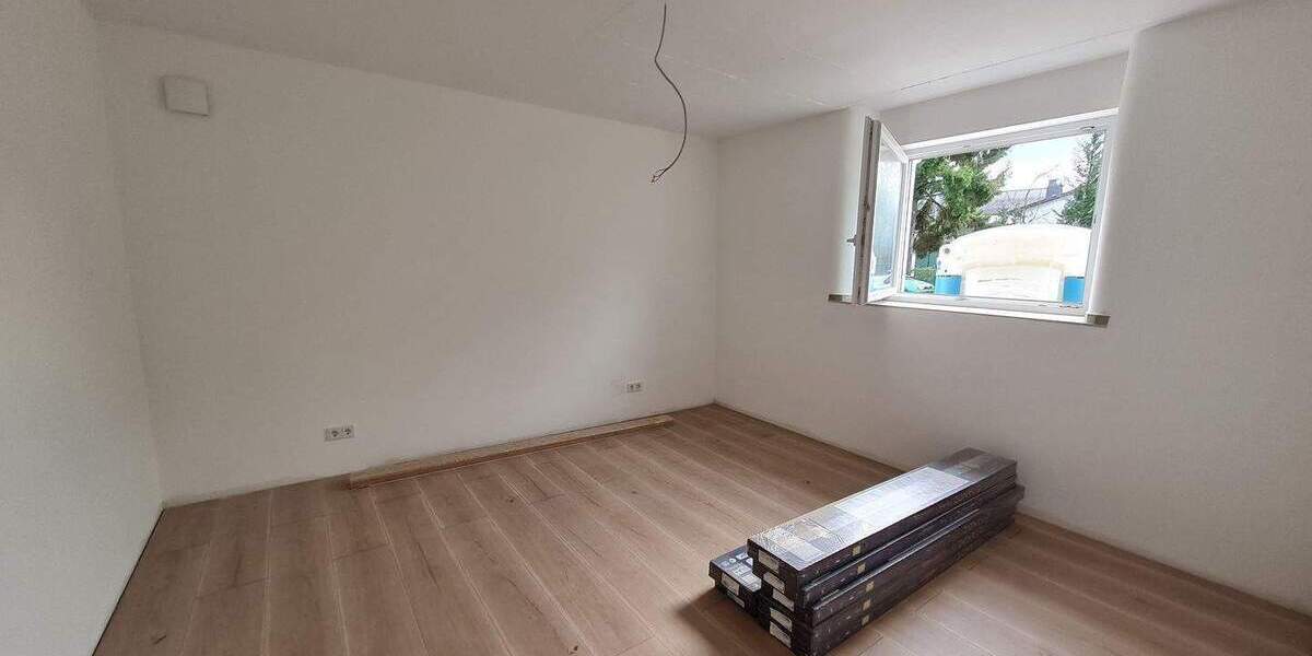Etagenwohnung Losheim am See Losheim - 3 Zimmer, 77 m&sup2;, 825&euro; | Angebot:24820427
