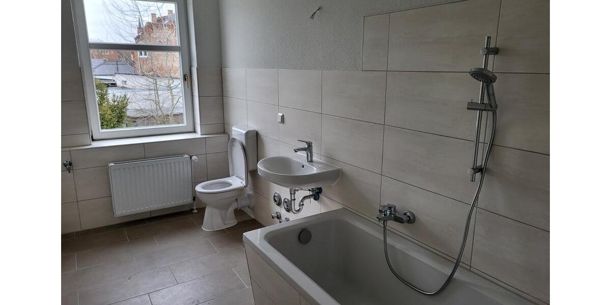 Etagenwohnung Rathenow - 3 Zimmer, 75 m&sup2;, 451&euro; | Angebot:25959220