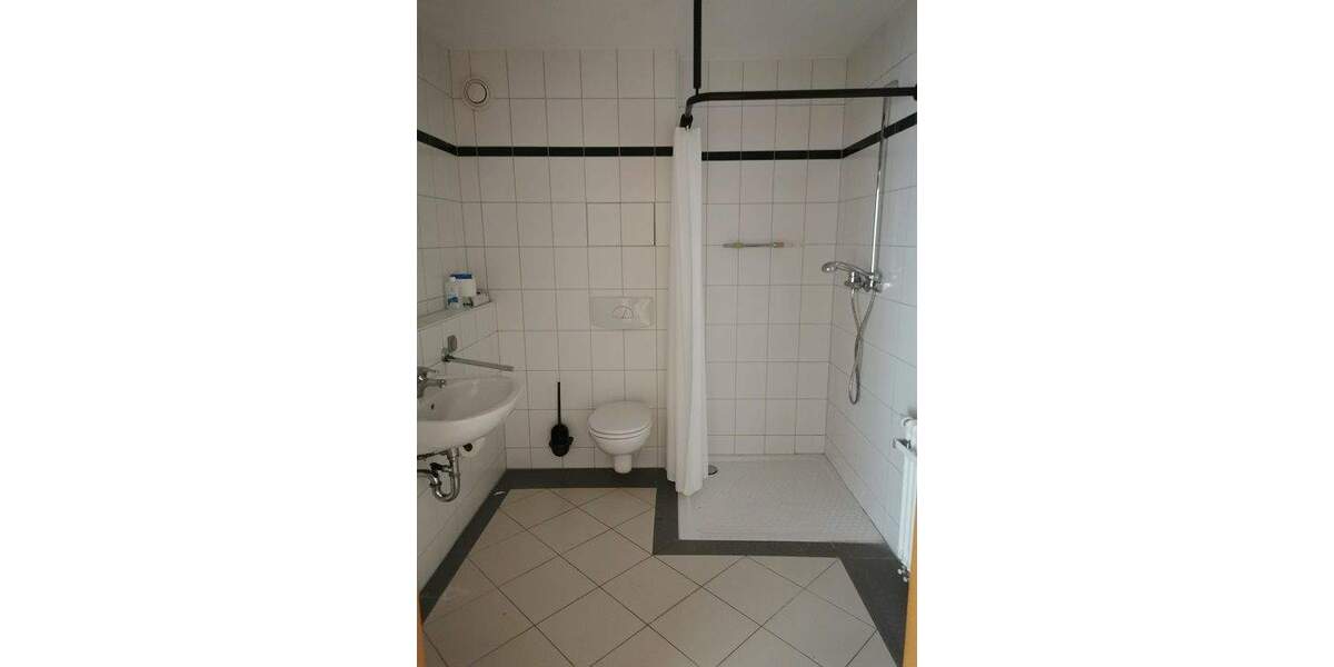 Etagenwohnung Eisenach - 2 Zimmer, 53 m&sup2;, 510&euro; | Angebot:25727546