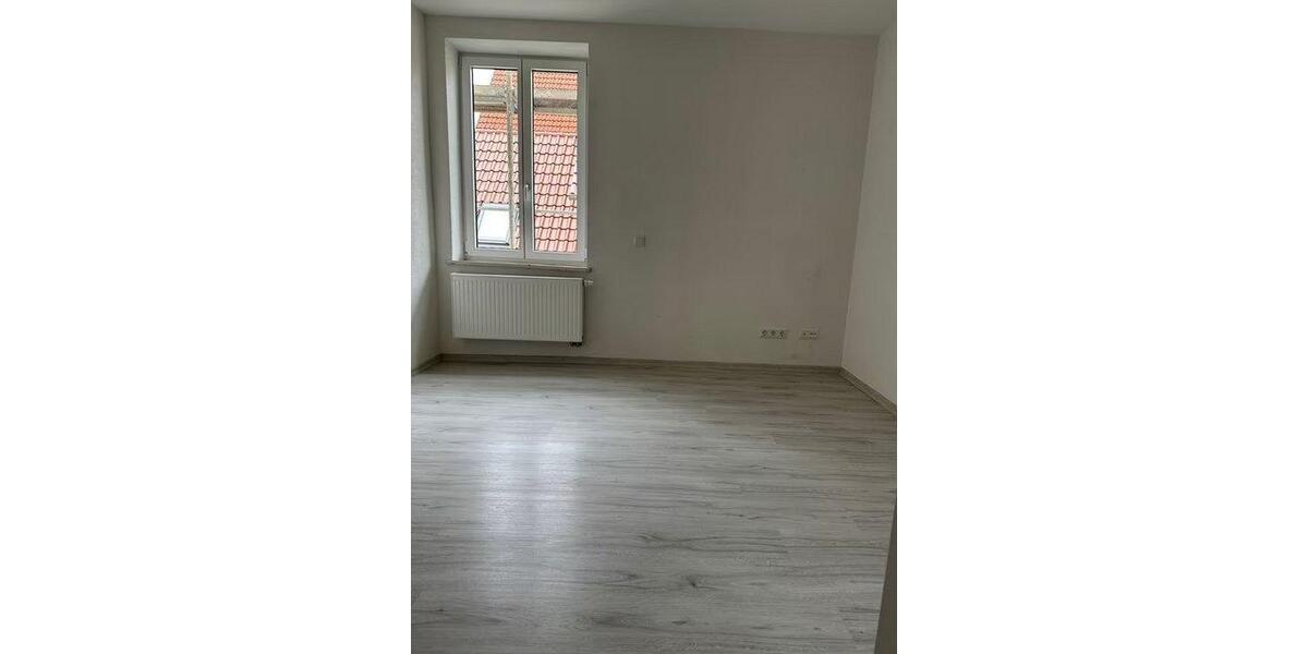 Etagenwohnung Ichenhausen - 3 Zimmer, 89 m&sup2;, 1.100&euro; | Angebot:26358660