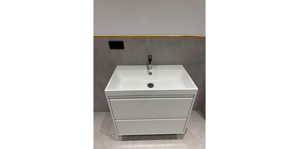 Erdgeschoßwohnung Kreuztal - 2 Zimmer, 95 m&sup2;, 900&euro; | Angebot:26691964