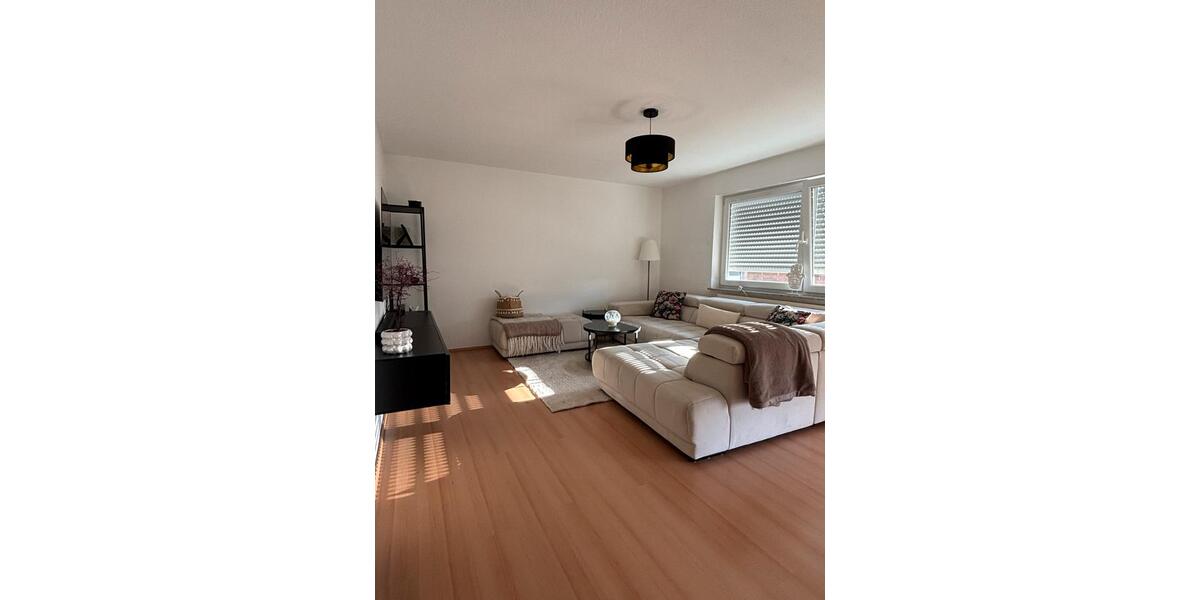 4 Zimmer Wohnung mit moderner Einbauküche - ANFRAGE STOP! 4 zimmer