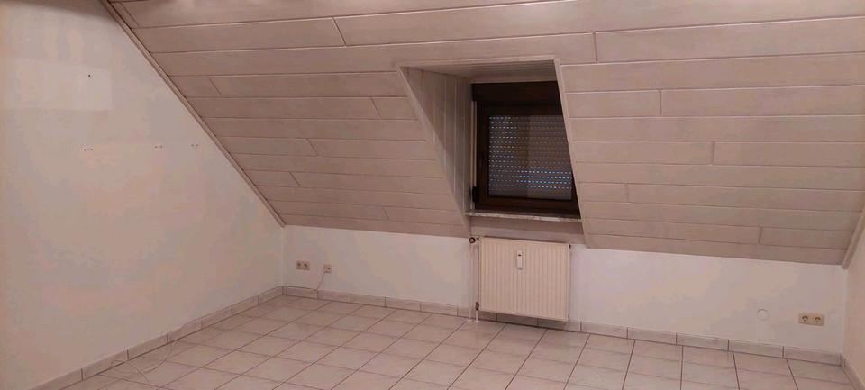 Etagenwohnung Bad Kissingen - 5 Zimmer, 130 m&sup2;, 850&euro; | Angebot:26102527