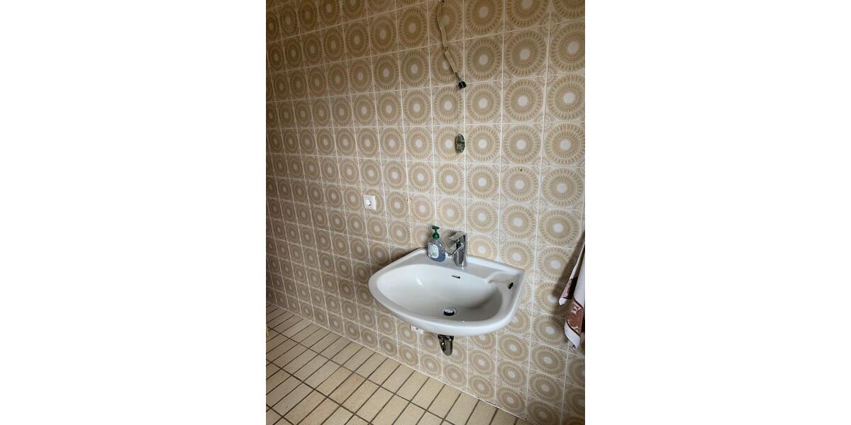 Etagenwohnung Eschwege - 2 Zimmer, 59 m&sup2;, 450&euro; | Angebot:25971733