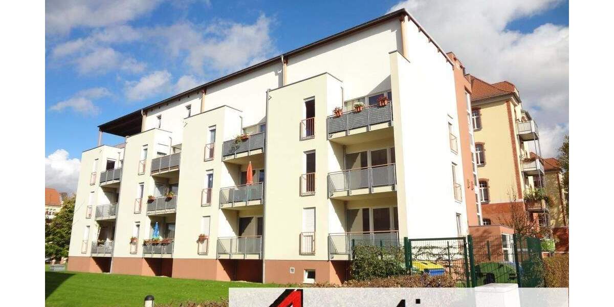 Etagenwohnung Gera Innenstadt - 4 Zimmer, 79 m&sup2;, 495&euro; | Angebot:25561420