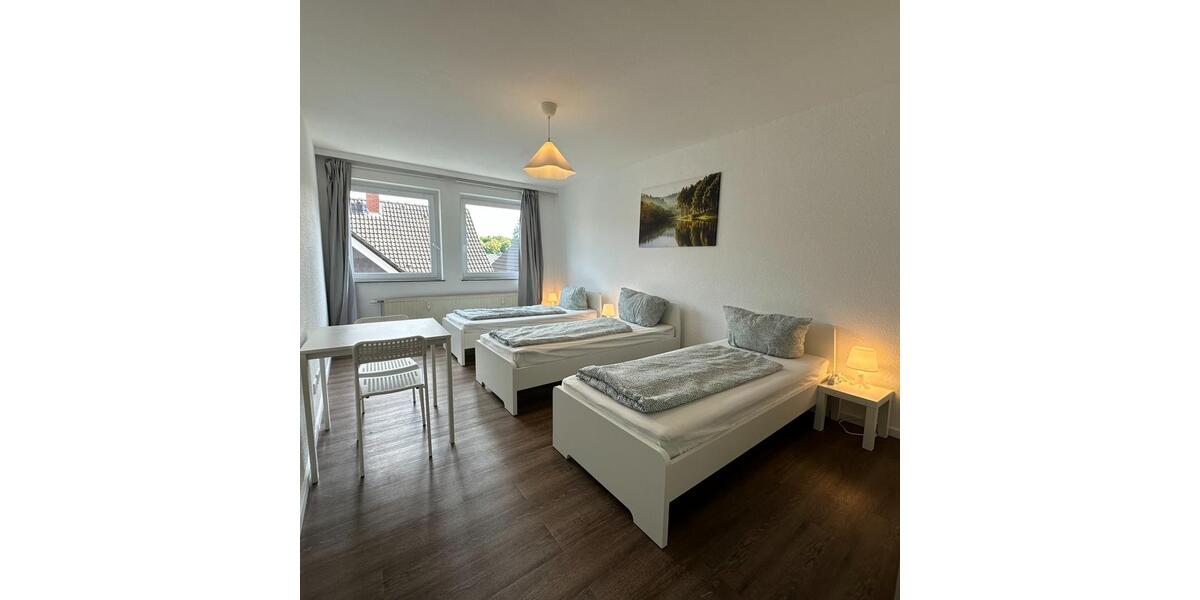 Wohnen auf Zeit Marl Alt-Marl - 10 Zimmer, 200 m&sup2;, 15&euro; | Angebot:22491888