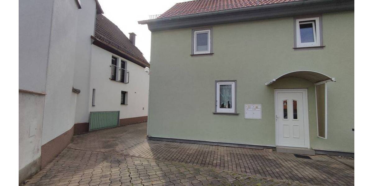 Zimmer Sonneborn - 2 Zimmer, 57 m&sup2;, 395&euro; | Angebot:26064382