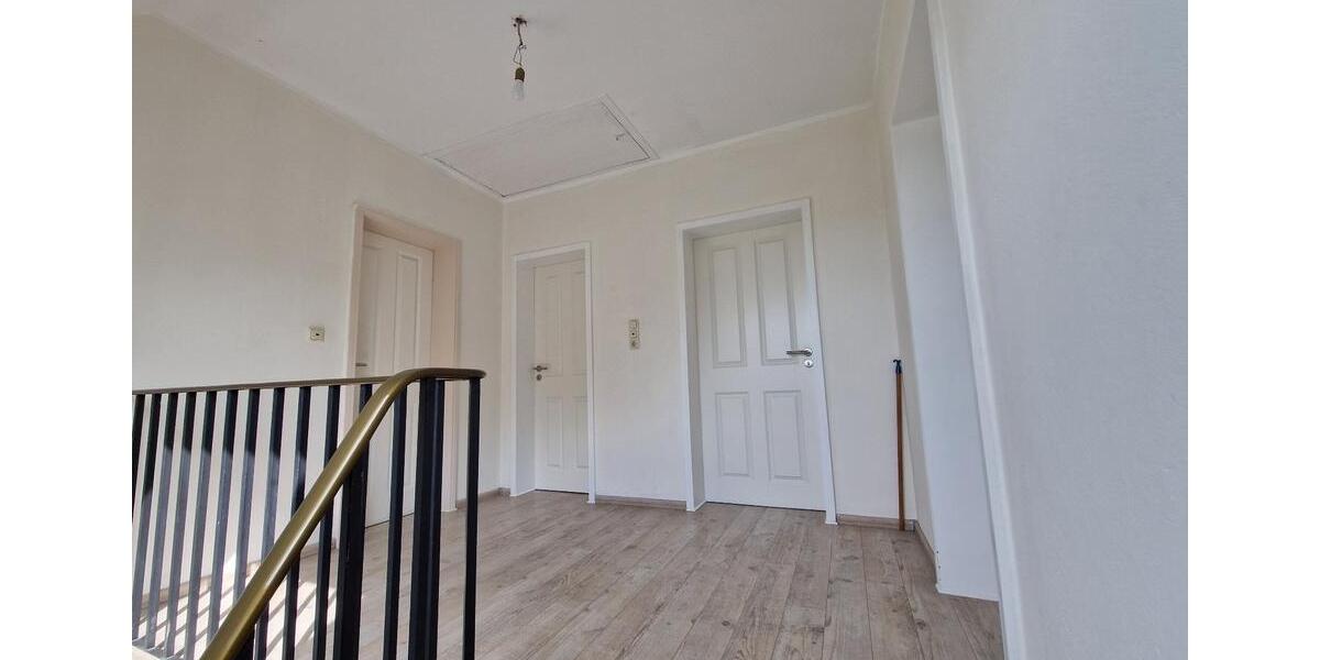 Einfamilienhaus Stadland Schwei - 5 Zimmer, 122 m&sup2;, 1.300&euro; | Angebot:26417091