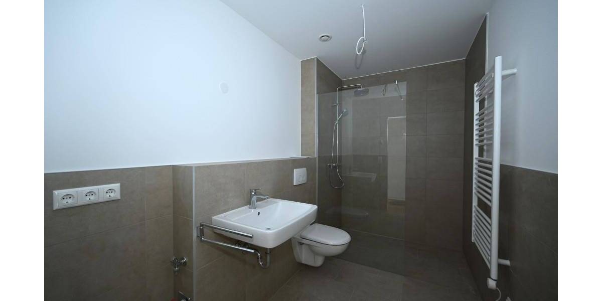Etagenwohnung Seubersdorf - 3 Zimmer, 89 m&sup2;, 950&euro; | Angebot:26568839