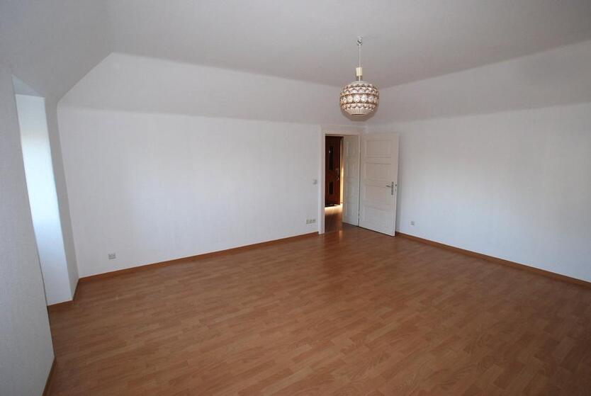 2 12 Zimmerwohnung IN RUHIGER LAGE VON BINGEN UND DOCH ZENTRAL