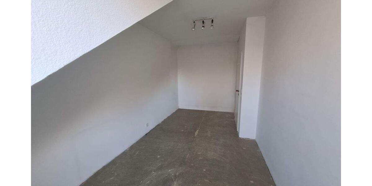 Doppelhaushälfte für die kleine Familie! 4 zimmer