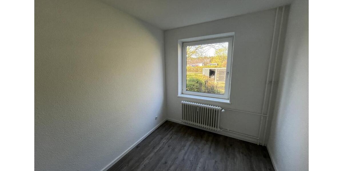 Erdgeschoßwohnung Trappenkamp - 2.5 Zimmer, 64 m&sup2;, 450&euro; | Angebot:26253890