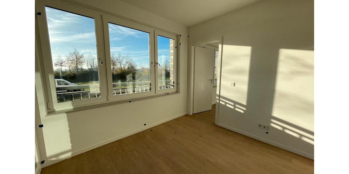 Etagenwohnung Dresden Pieschen - 4 Zimmer, 92 m&sup2;, 1.267&euro; | Angebot:26661291