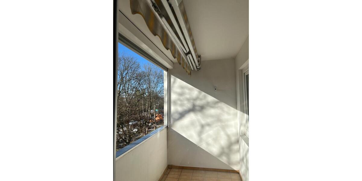 Wohnen auf Zeit Unterhaching - 1 Zimmer, 21 m&sup2;, 775&euro; | Angebot:25660293