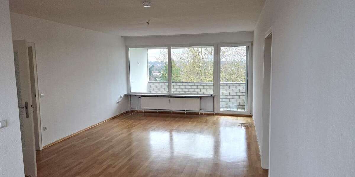 Wohnung zum Mieten in Hannover 1.075 € 91 m² 4 zimmer