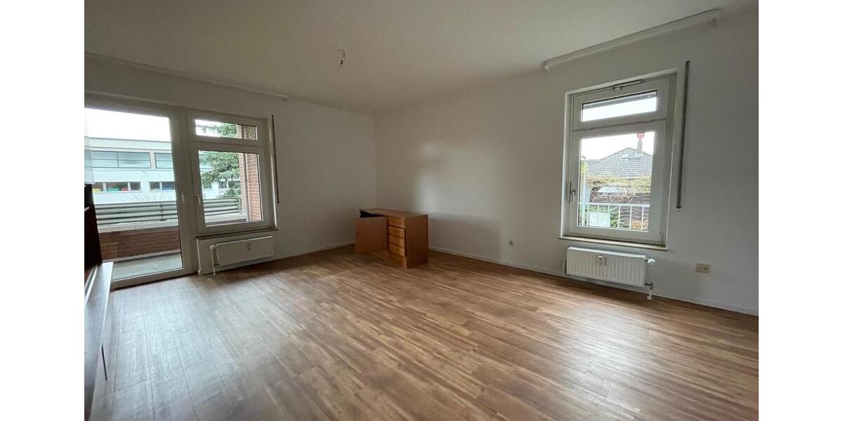 Große 2-Zimmer-Wohnung für Senioren! WBS erforderlich zimmer