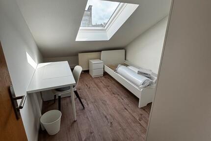 Wohnen auf Zeit Karlsruhe Südstadt - 1 Zimmer, 10 m&sup2;, 550&euro; | Angebot:26224655