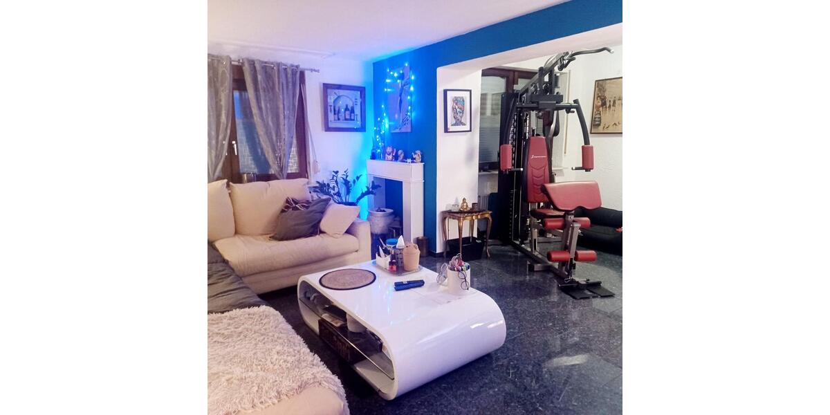 Erdgeschoßwohnung Kandel - 7 Zimmer, 125 m&sup2;, 1.375&euro; | Angebot:24688449