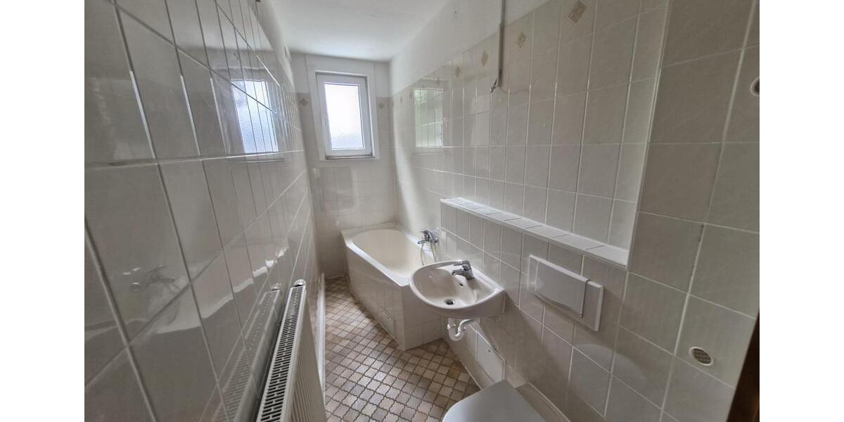 Etagenwohnung Annaberg-Buchholz Buchholz - 3 Zimmer, 69 m&sup2;, 490&euro; | Angebot:24976800