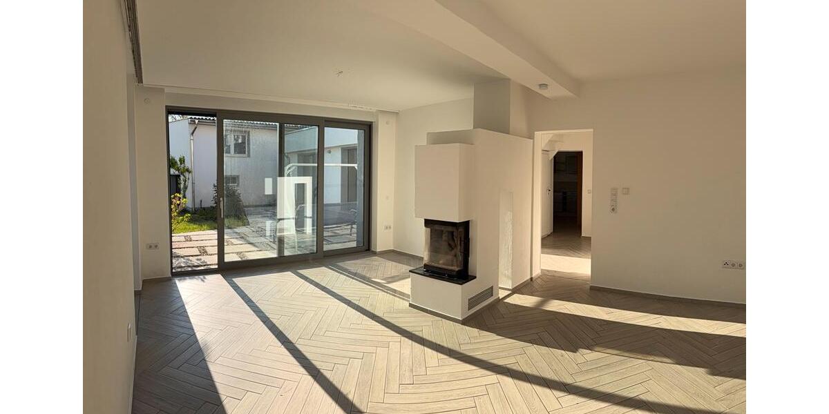 Erdgeschoßwohnung Delitzsch - 3.5 Zimmer, 130 m&sup2;, 1.650&euro; | Angebot:26571007