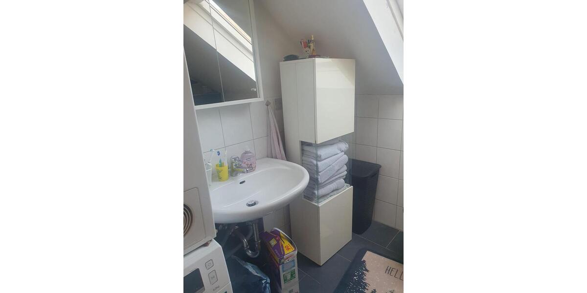 Dachgeschoßwohnung Tengen - 2 Zimmer, 45 m&sup2;, 350&euro; | Angebot:25642660