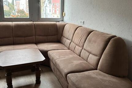 Modern möblierte 3-Zimmer-DG-Wohnung frisch kernsaniert 3 zimmer