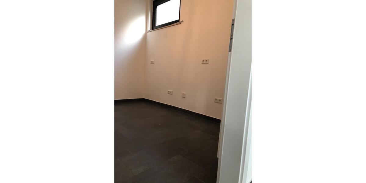 Erdgeschoßwohnung Hagen Hagen-Mitte - 1 Zimmer, 69 m&sup2;, 630&euro; | Angebot:26231938