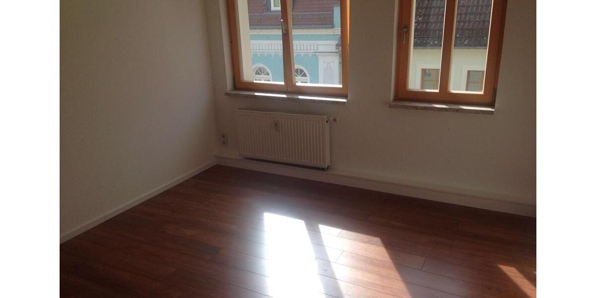 Etagenwohnung Grimma - 2 Zimmer, 53 m&sup2;, 345&euro; | Angebot:25884195