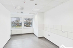 Moderne Büro- Schulungsfläche mit großen Räumen - Gewerbeobjekt Magdeburg Ottersleben | Angebot:25717450