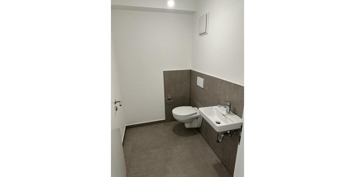 Etagenwohnung Eichendorf - 3 Zimmer, 100 m&sup2;, 1.053&euro; | Angebot:23849317