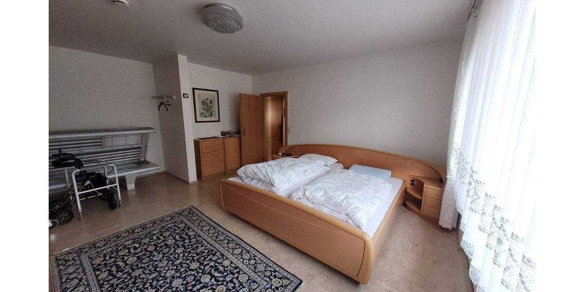 Einfamilienhaus Nürnberg Neukatzwang - 5 Zimmer, 190 m&sup2;, 1.600&euro; | Angebot:25704241