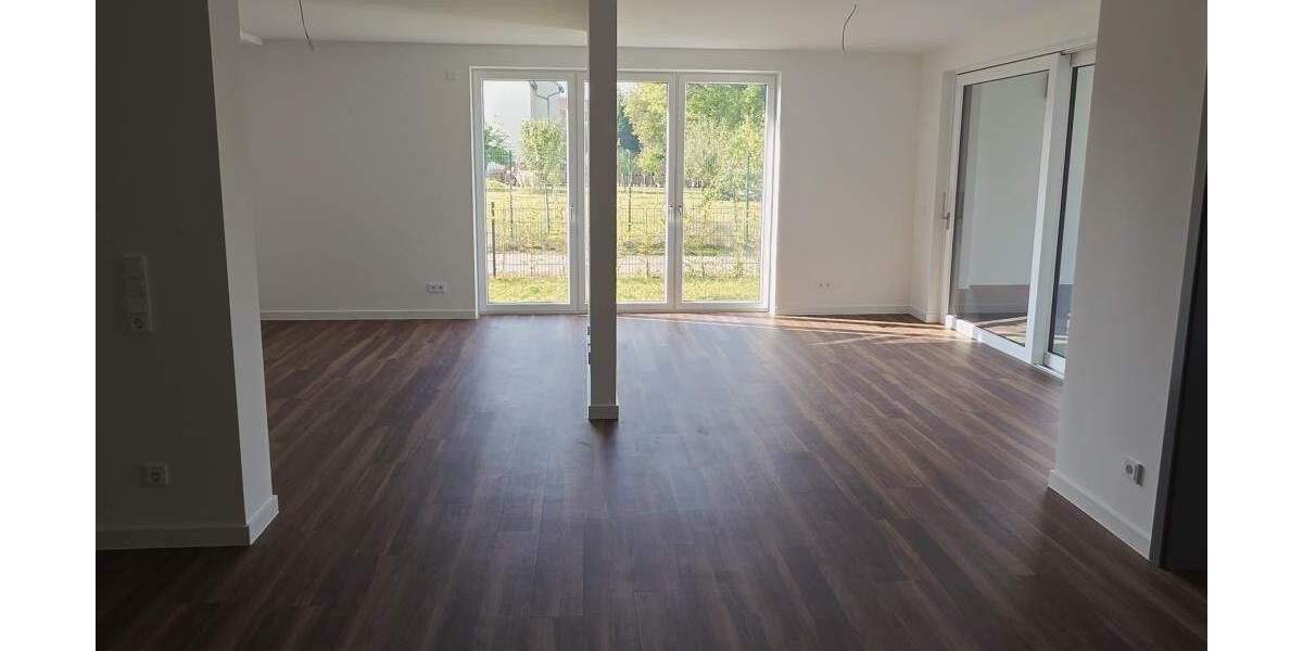Etagenwohnung Döbeln - 4 Zimmer, 133 m&sup2;, 1.330&euro; | Angebot:25781179