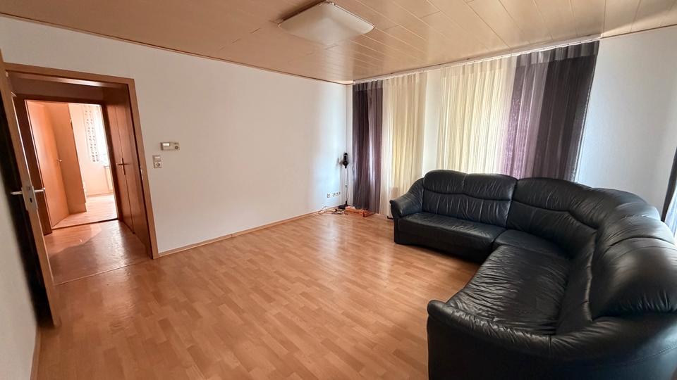 Etagenwohnung Herrenberg - 4 Zimmer, 70 m&sup2;, 1.100&euro; | Angebot:26235913