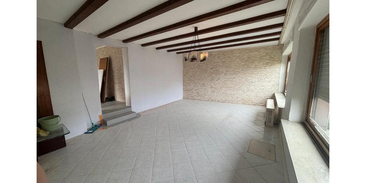 Erdgeschoßwohnung Nentershausen - 3 Zimmer, 72 m&sup2;, 530&euro; | Angebot:26040611