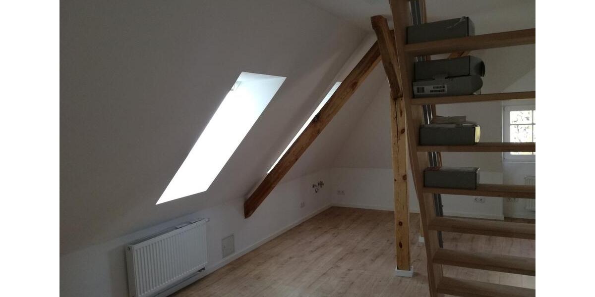 Dachgeschoßwohnung Friesack - 1 Zimmer, 35 m&sup2;, 380&euro; | Angebot:26032852