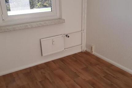 Wohnung Bernburg (Saale) - 2 Zimmer, 57 m&sup2;, 313&euro; | Angebot:26056021
