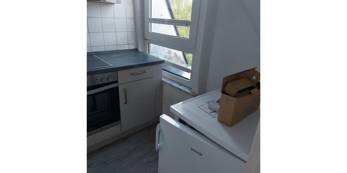 Dachgeschoßwohnung Flensburg - 2 Zimmer, 45 m&sup2;, 495&euro; | Angebot:26115820