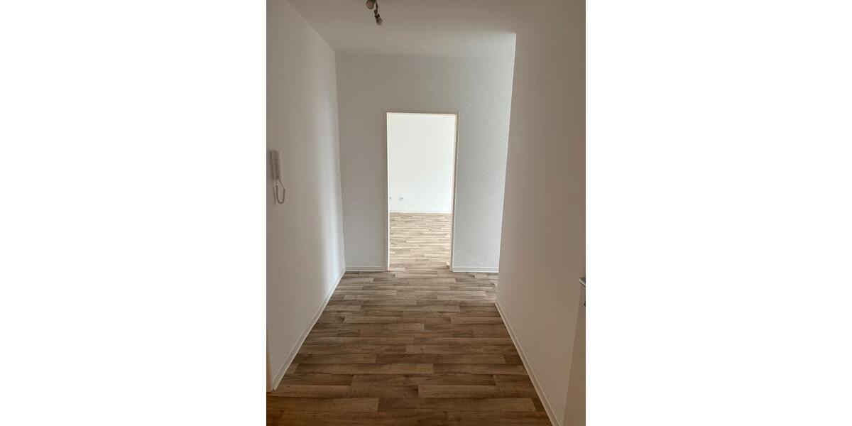 Etagenwohnung Neubrandenburg Datzeberg - 2 Zimmer, 45 m&sup2;, 300&euro; | Angebot:24618267