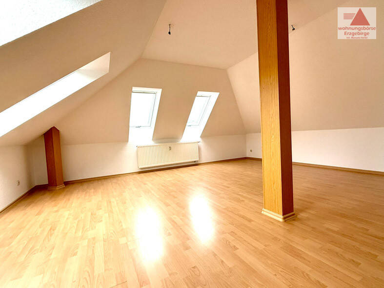 Etagenwohnung Gornsdorf - 2 Zimmer, 60 m&sup2;, 350&euro; | Angebot:21808335