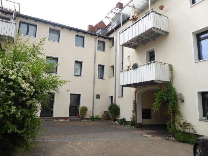 Helle 4-Zimmer-Maisonettewohnung in ruhiger Lage - Fürth Zentrum. 4 zimmer